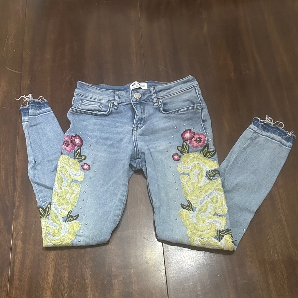 William Rast Light Blue Jeans with Floral Embroidery